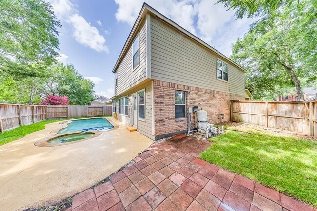 Building Photo - 18426 Stark Point Ct