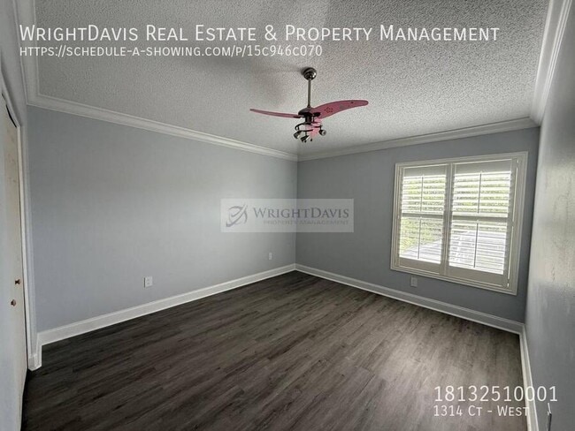 Building Photo - 1314 Ct-West