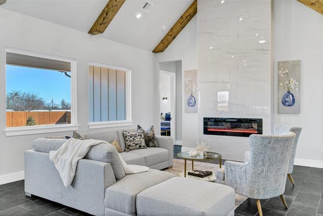 Building Photo - 520 Highview Ct