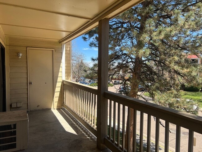 Building Photo - Newly Renovated Condo in Sable Landing   **Move-In Special**