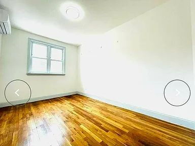 Building Photo - Make this amazing place your new home!