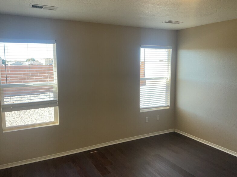 Building Photo - 3753 Havasu Falls St NE