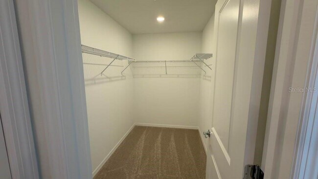 Building Photo - 4568 ORCHARD VIEW Aly