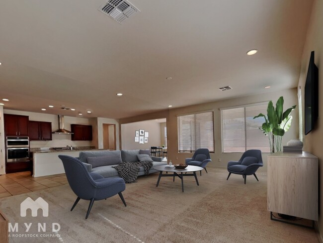 Primary Photo - 8756 W Rancho Dr