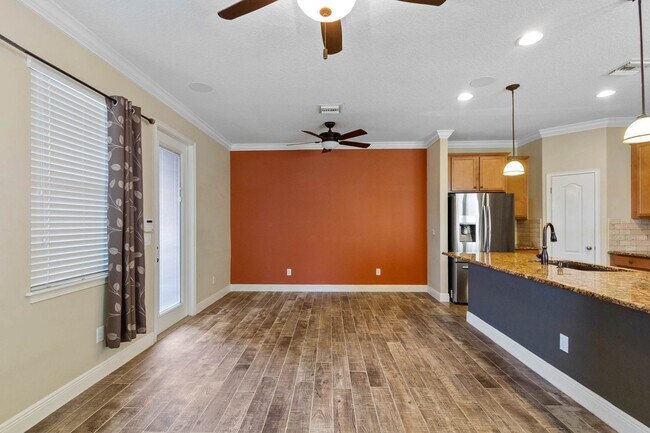 Building Photo - New Rental