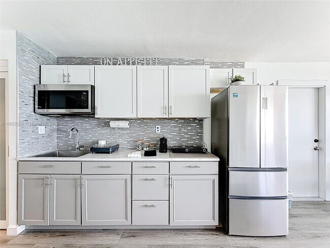 Building Photo - 19201 Collins Ave