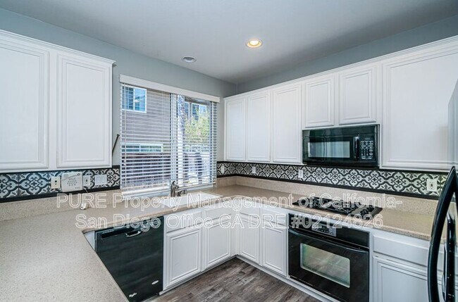 Building Photo - 9728 Fieldthorn St