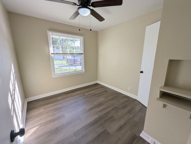Building Photo - Live in Bliss - 3 Bed, 1 Bath
