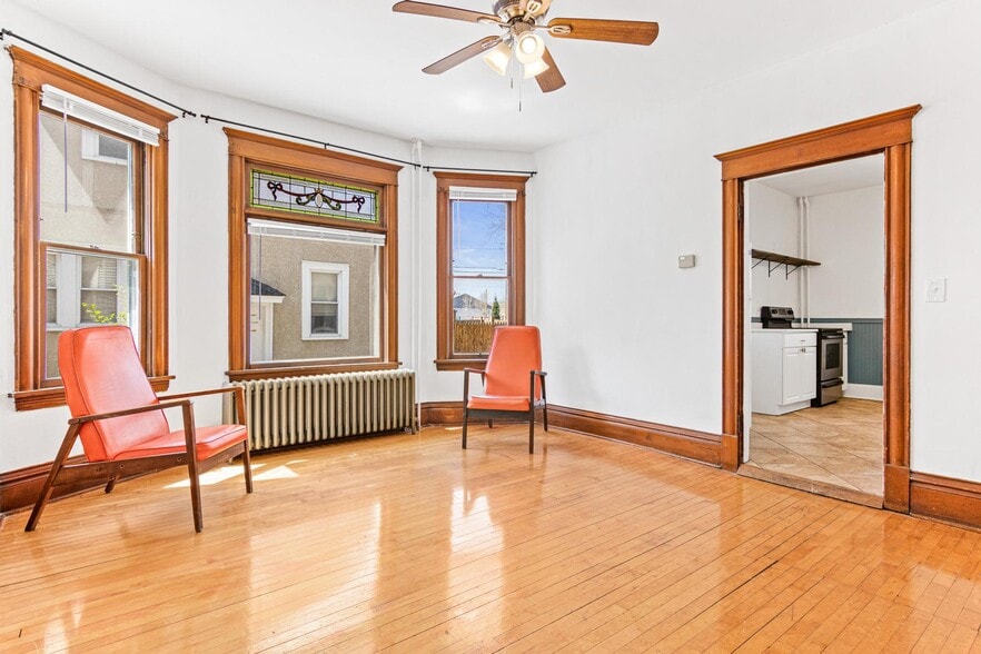 Diningroom - 47 Lowry Ave NE