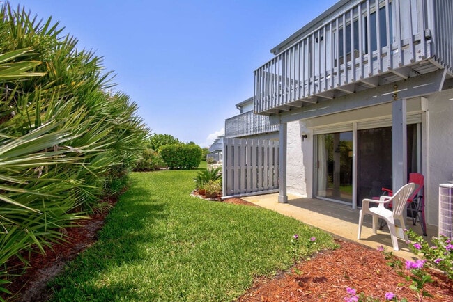 Building Photo - 603 Shorewood Dr