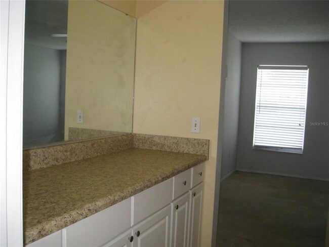 Building Photo - 10443 Manassas Cir