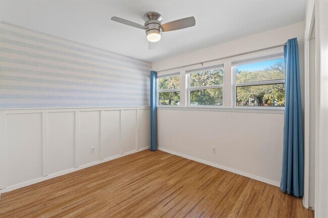 Building Photo - 1245 Spyglass Dr