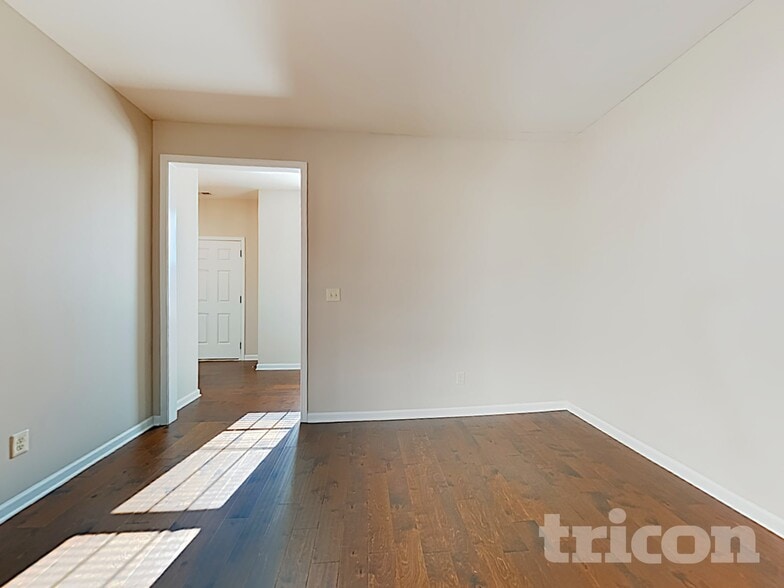 Building Photo - 192 Carissa Dr