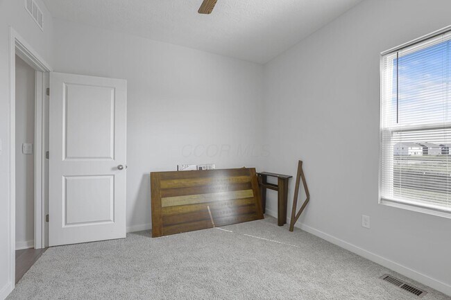 Building Photo - 758 Leslie Dr