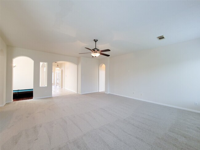 Building Photo - 8410 Major Blizzard Dr