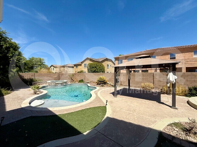Building Photo - 12908 W Sierra Vista Dr