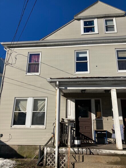Primary Photo - 4 Haskell St