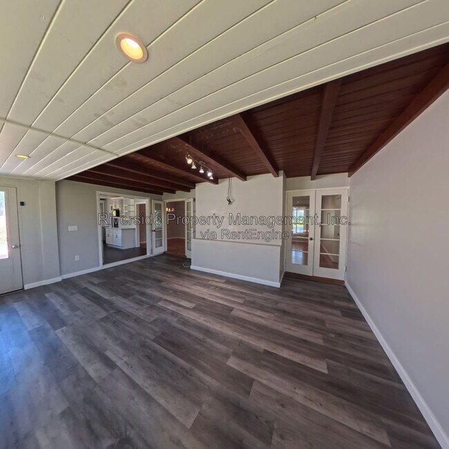 Building Photo - 4025 Terracina Dr
