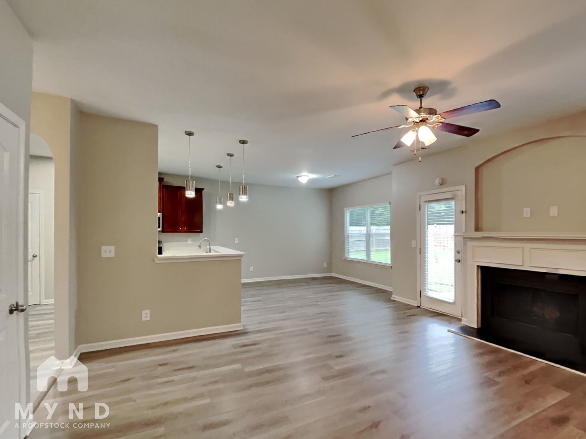 Building Photo - 7490 Absinth Dr