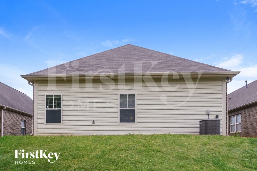 Building Photo - 8253 Owen Park Dr