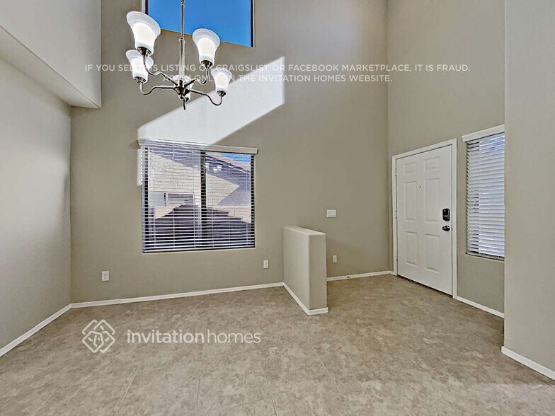Building Photo - 16105 N 159th Dr
