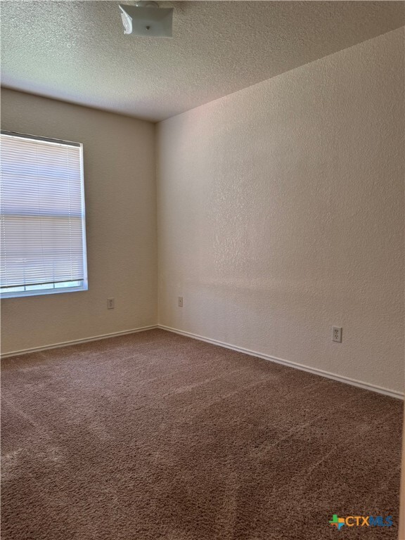 Building Photo - 4409 Jeff Scott Dr