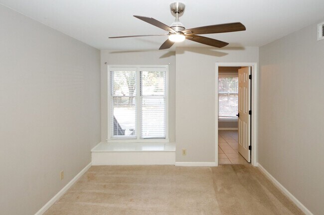 Building Photo - Secluded Community Near The Perimeter Mall