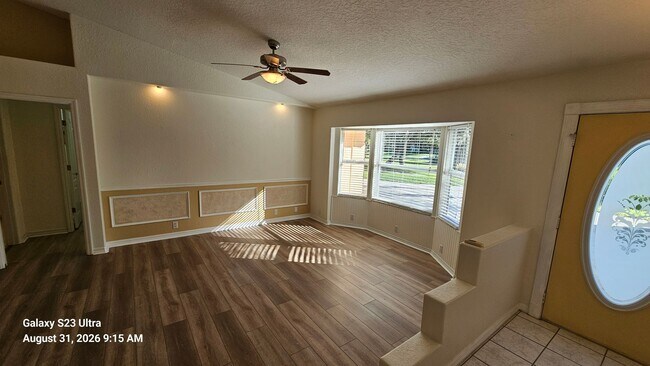 Building Photo - 3998 Dakota Cir