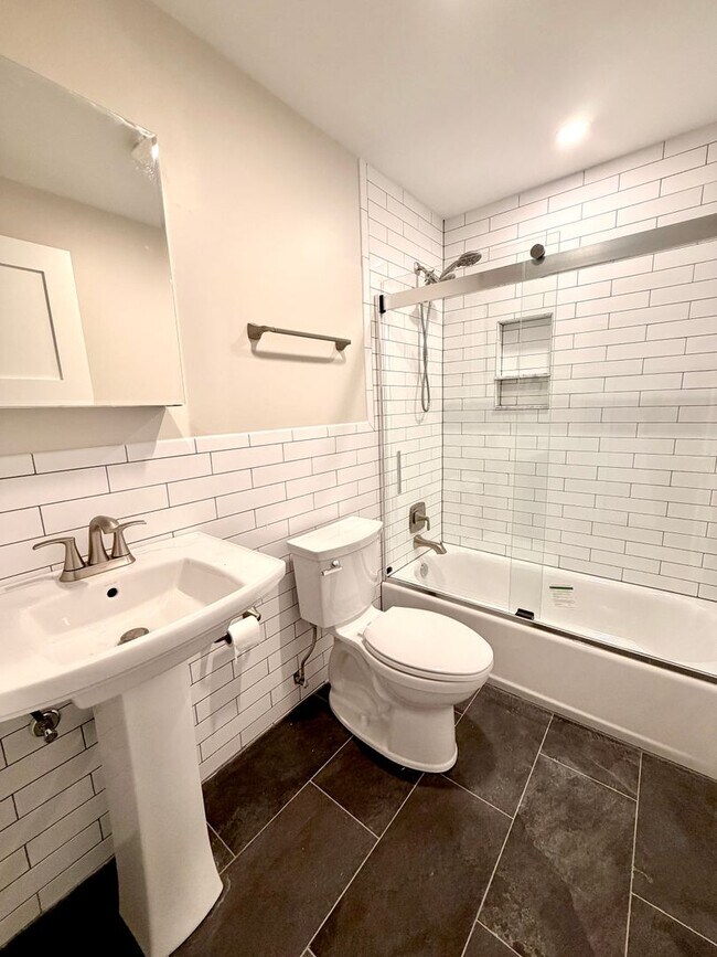 Building Photo - 4017 Butler St