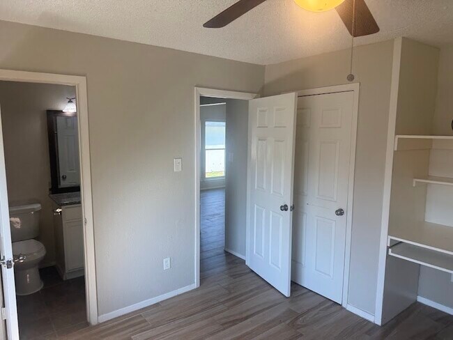 Building Photo - 3114 Clear Wing Ct