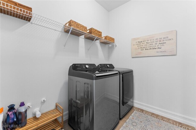 Building Photo - 16523 Crescent Beach Way