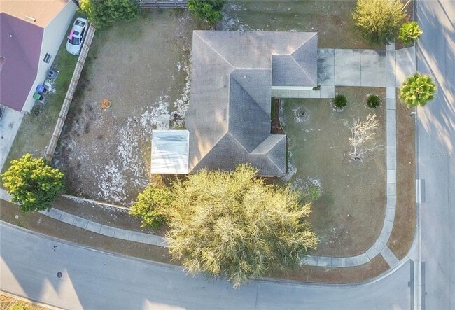 Building Photo - 8102 Country Run Pkwy