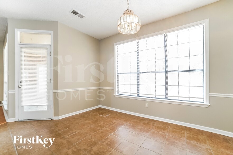 Building Photo - 5001 Rabbit Cross Cove