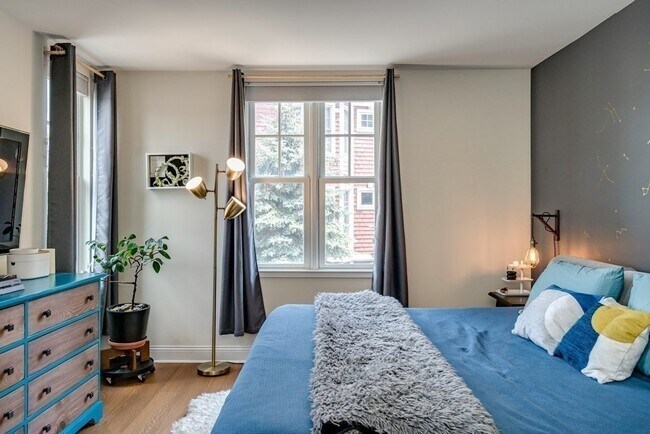 Building Photo - 4040 Washington St