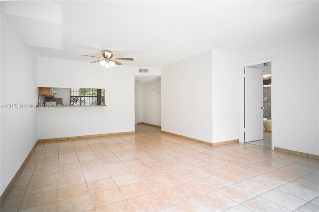 Building Photo - 5851 W 20th Ave