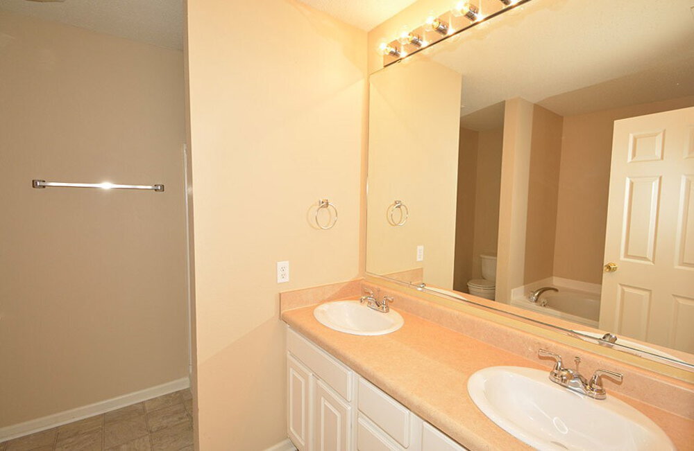 Building Photo - 8010 Whitaker Valley Blvd