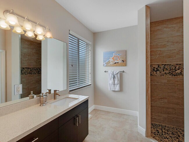 Building Photo - 9563 SW Flowermound Cir
