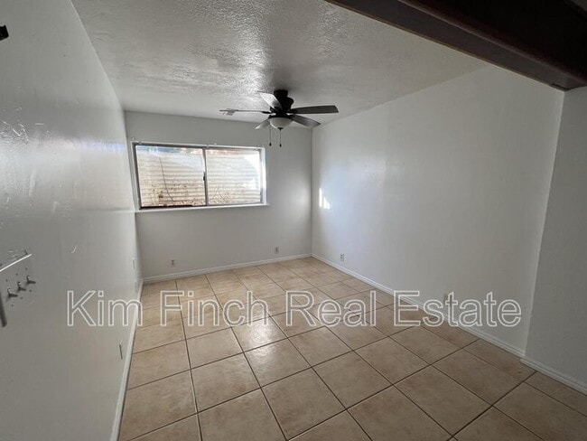 Building Photo - 4577 Twilight Dr