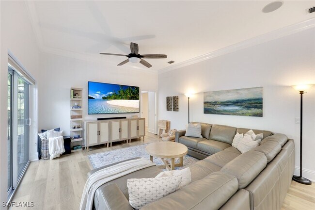 Building Photo - 7500 Woodland Bend Cir