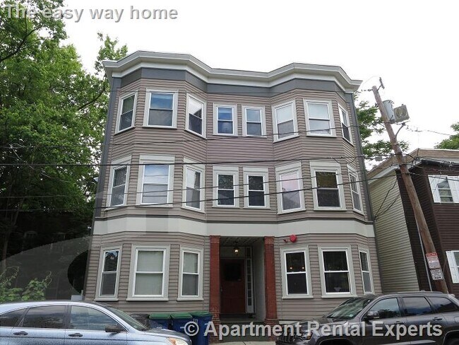 Building Photo - 6 Giles Park