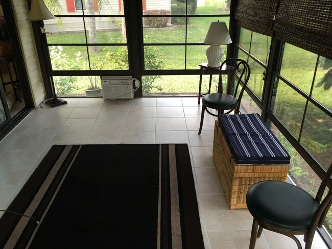 Building Photo - 19418 Saddlebrook Ct