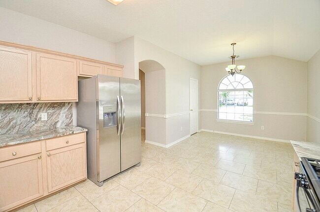 Building Photo - 14618 Rochelle Ct