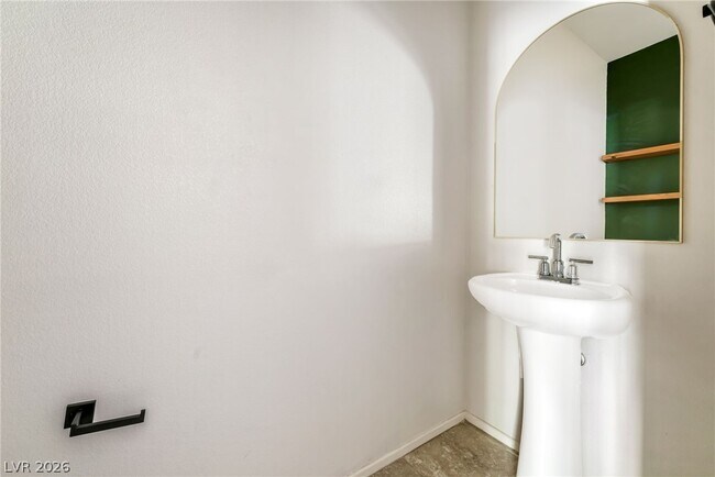 Building Photo - 3803 Berenices Ave