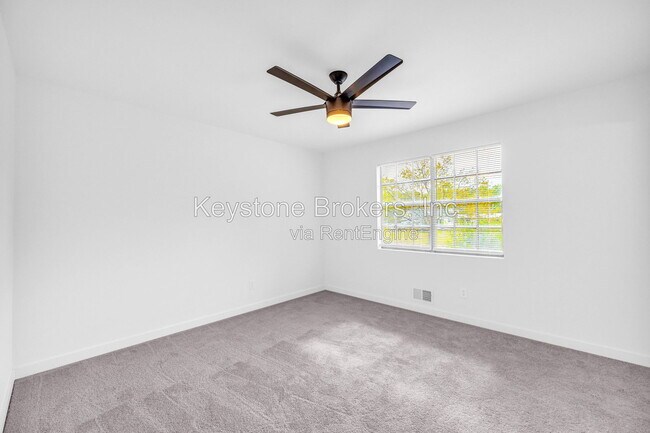 Building Photo - 2657 John Petree Rd