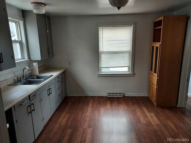 Building Photo - 305 Jerry St