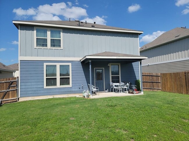 Building Photo - 2212 Cliffbrake Wy