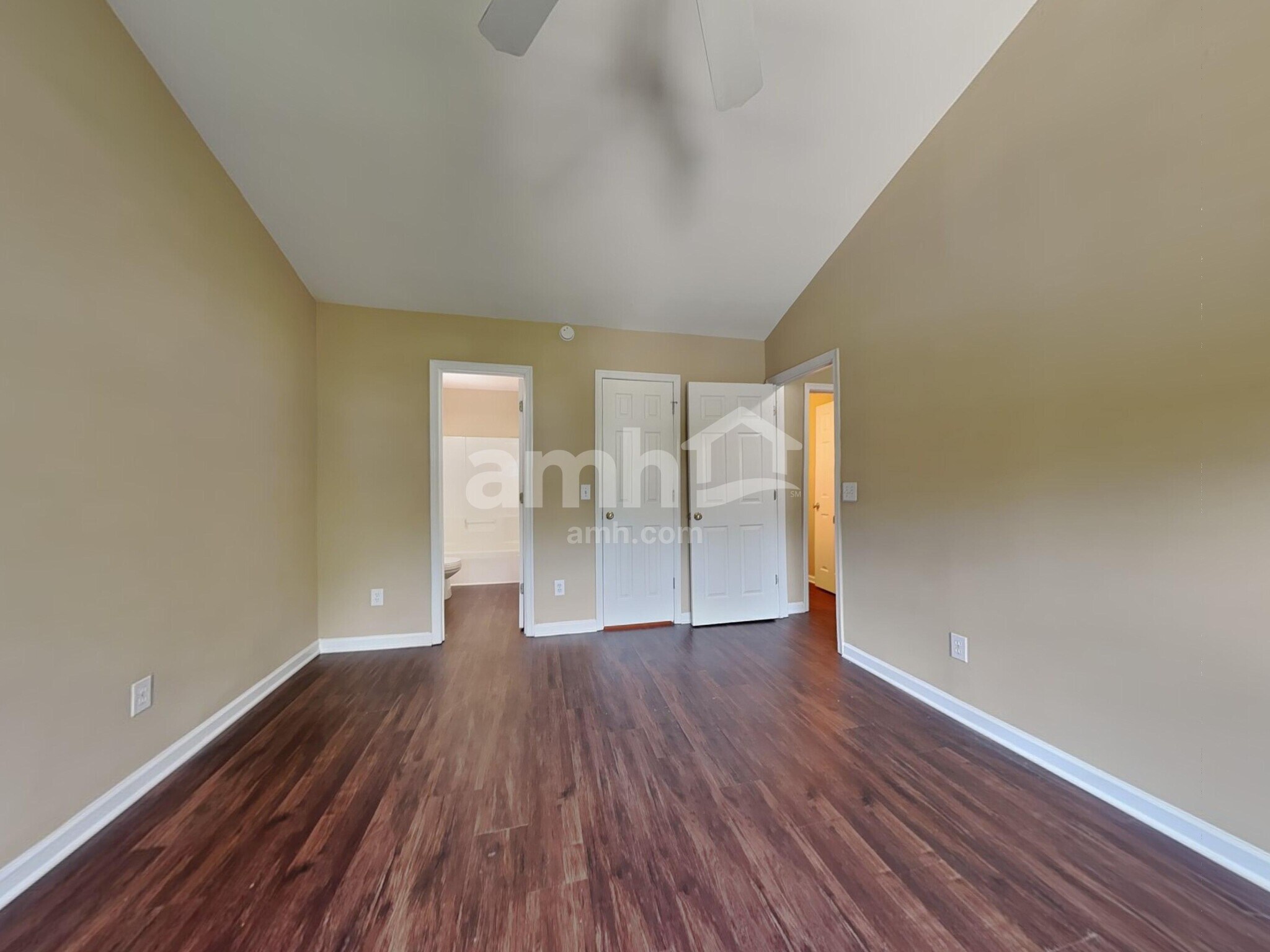 Building Photo - 4909 Heritage Woods Ct