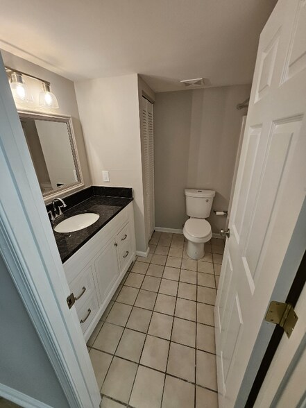 Building Photo - 148 Haverford Ct