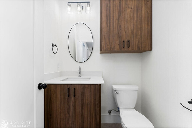 Building Photo - 4509 22nd Pl