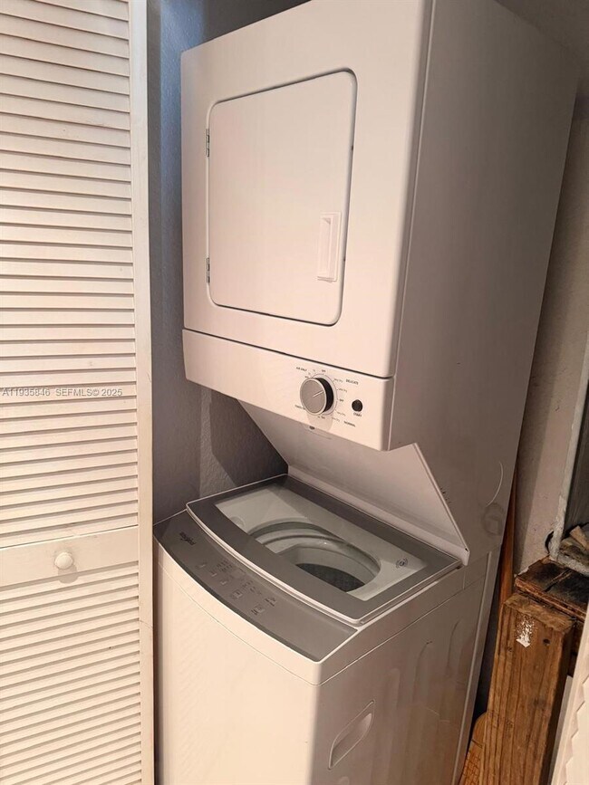 Building Photo - 11795 NW 30th St